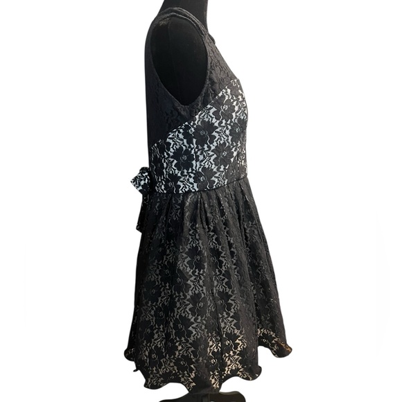 Women's Chi Chi London Black & White Lace Mini Dress Plus Size 18 - Picture 2 of 13